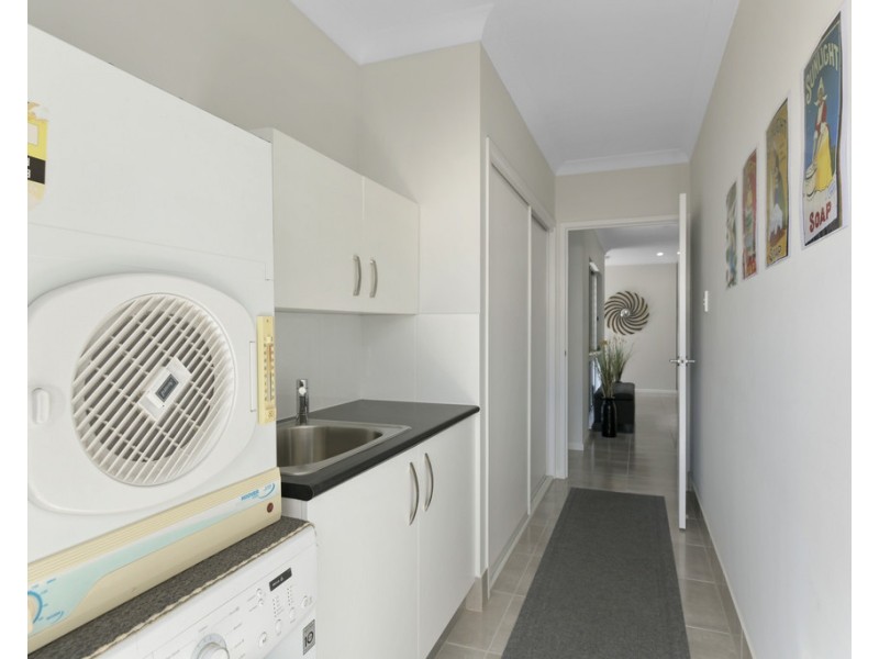 13 Greenridge Street, Bentley Park QLD 4869