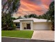 9 Kurt Close, Palm Cove QLD 4879