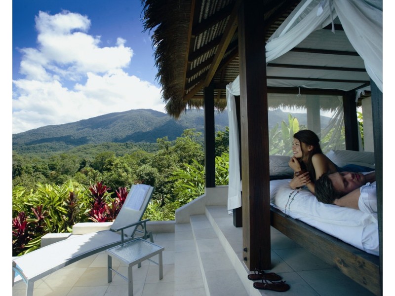 52 Kingfisher Lane, Whyanbeel QLD 4873