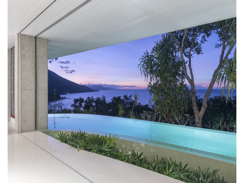 9 Colonel Cummings Drive, Palm Cove QLD 4879