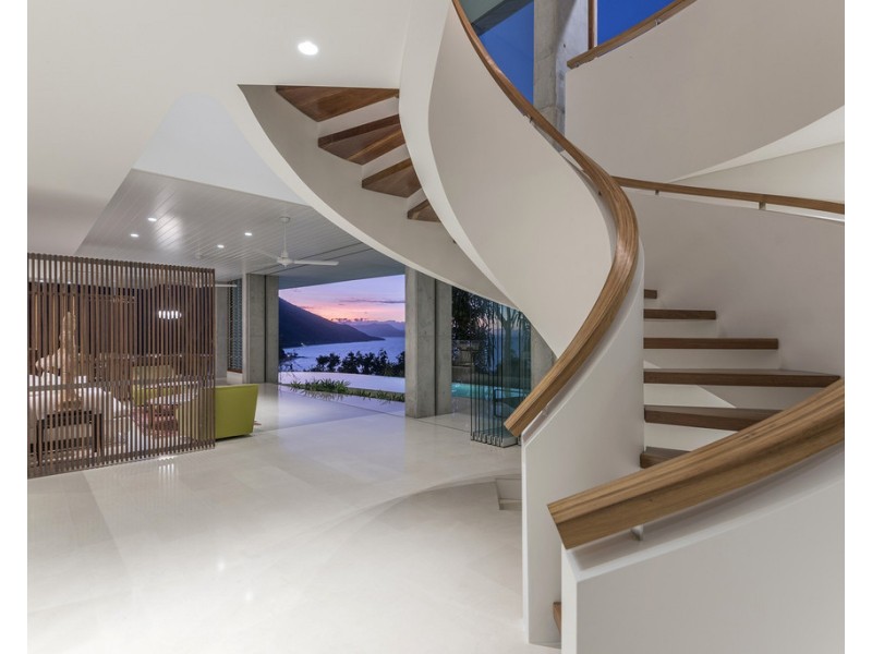 9 Colonel Cummings Drive, Palm Cove QLD 4879