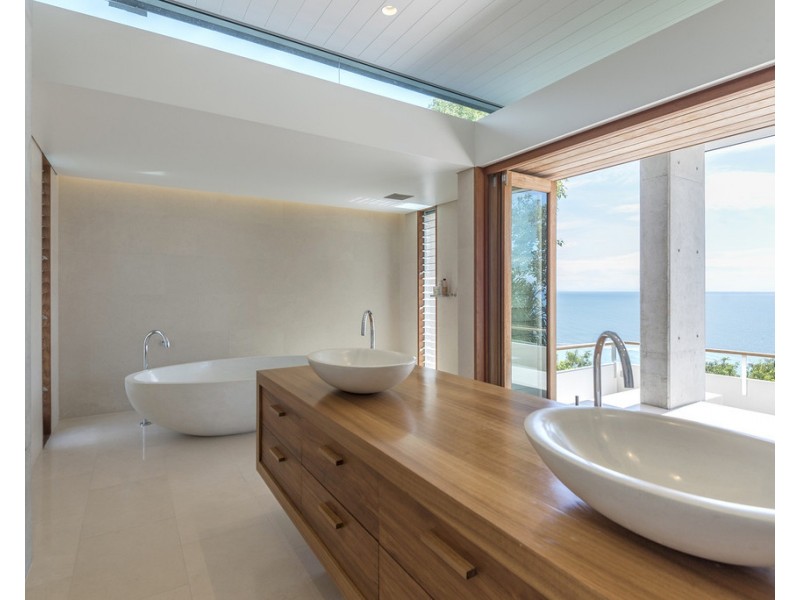 9 Colonel Cummings Drive, Palm Cove QLD 4879