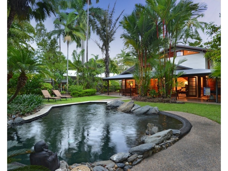 17 Coral Drive, Port Douglas QLD 4877