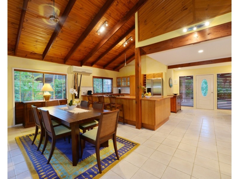 17 Coral Drive, Port Douglas QLD 4877