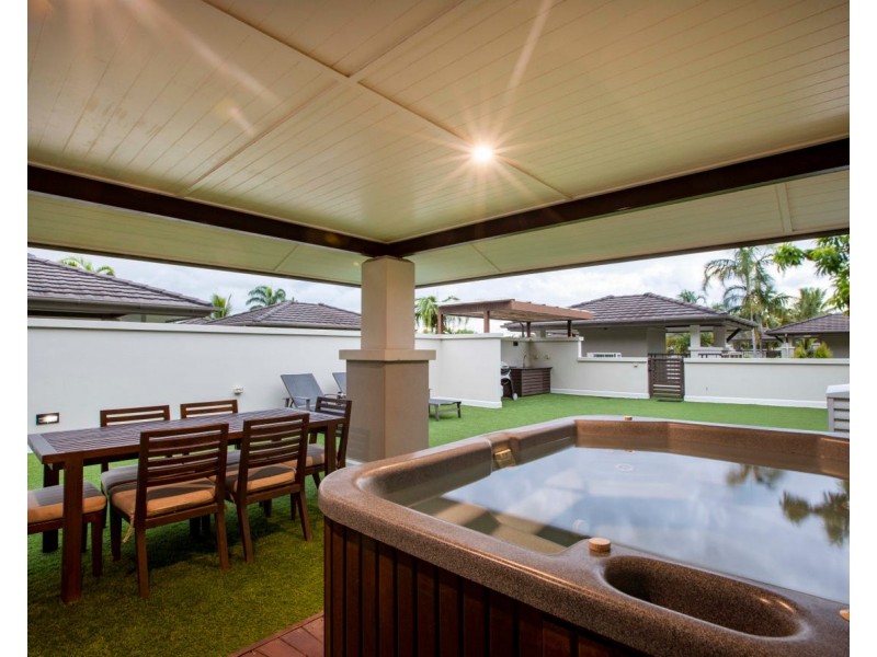 222/22-36 Mitre Street, Port Douglas QLD 4877