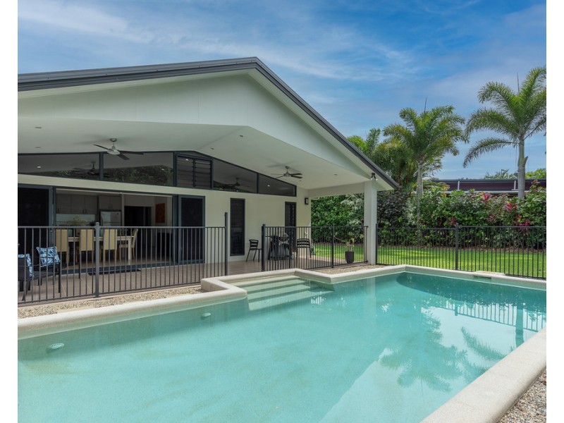 26 Lake Close, Port Douglas QLD 4877