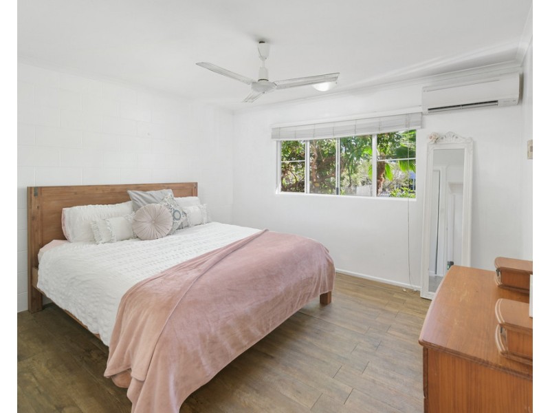 11/22-24 Fairweather Street, Yorkeys Knob QLD 4878