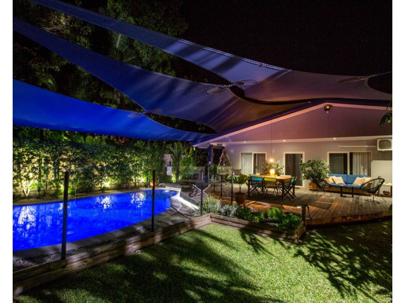 10 Seabrook Avenue, Port Douglas QLD 4877