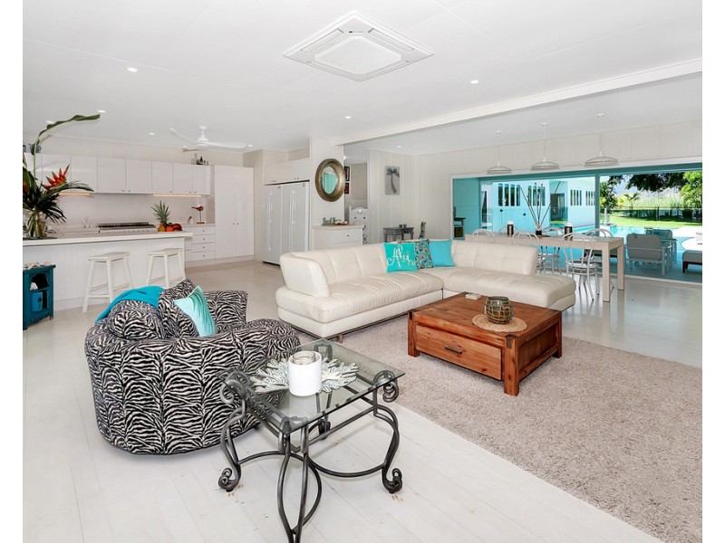 30 Marine Parade, Newell QLD 4873