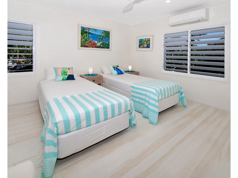 30 Marine Parade, Newell QLD 4873