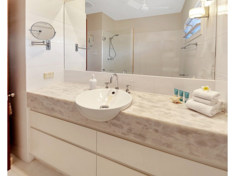 30 Marine Parade, Newell QLD 4873