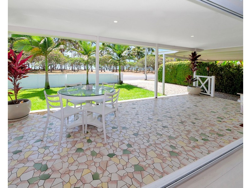 30 Marine Parade, Newell QLD 4873