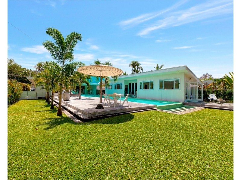 30 Marine Parade, Newell QLD 4873