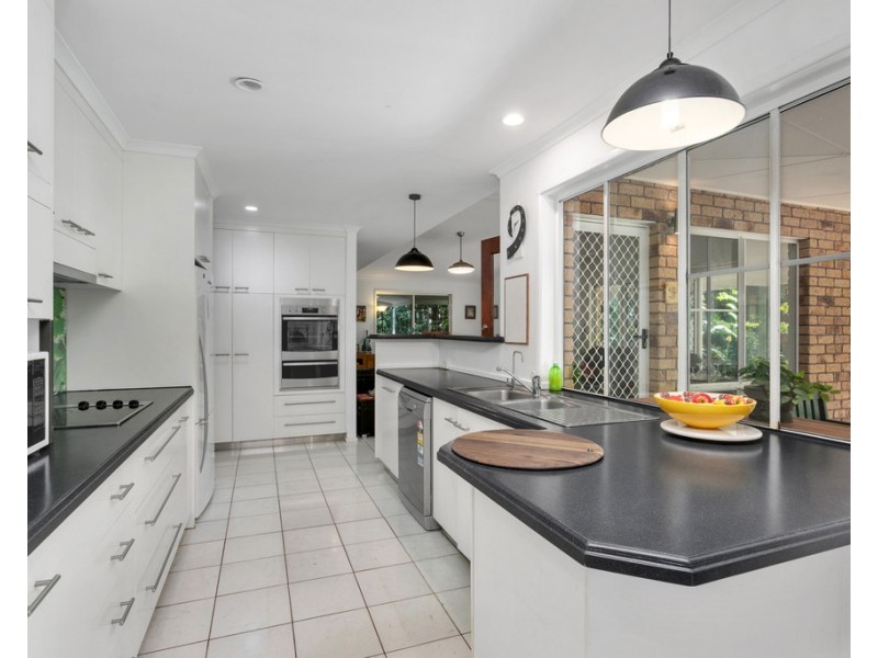 18 Gregory Terrace, Kuranda QLD 4881