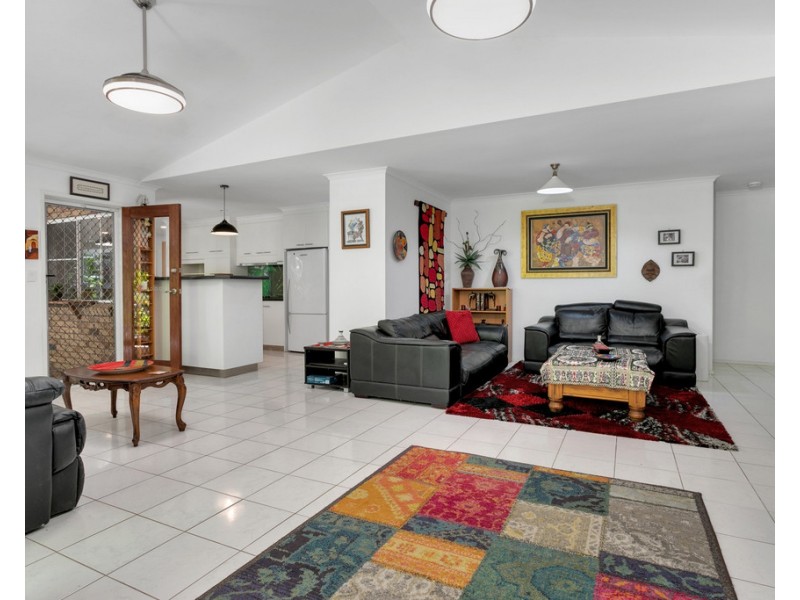18 Gregory Terrace, Kuranda QLD 4881