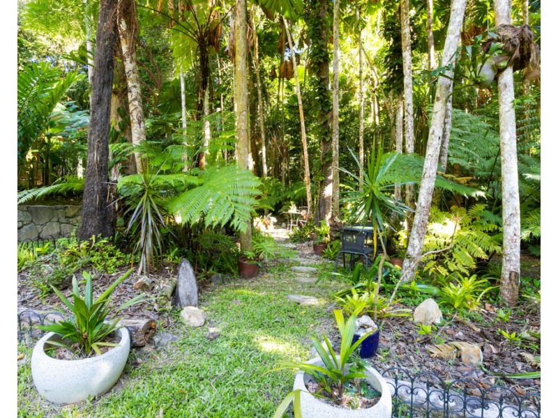 18 Gregory Terrace, Kuranda QLD 4881