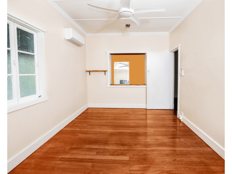 31 Fleming Street, Edge Hill QLD 4870