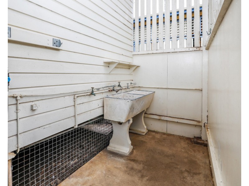 31 Fleming Street, Edge Hill QLD 4870