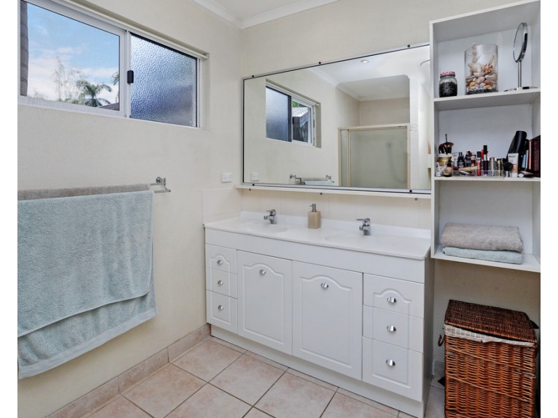 3 Coogee Close, Kewarra Beach QLD 4879