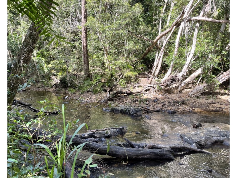 242 Ganyan Drive, Speewah QLD 4881