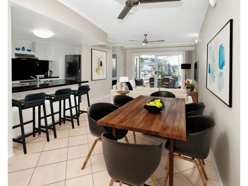 246/2 Keem Street, Trinity Beach QLD 4879