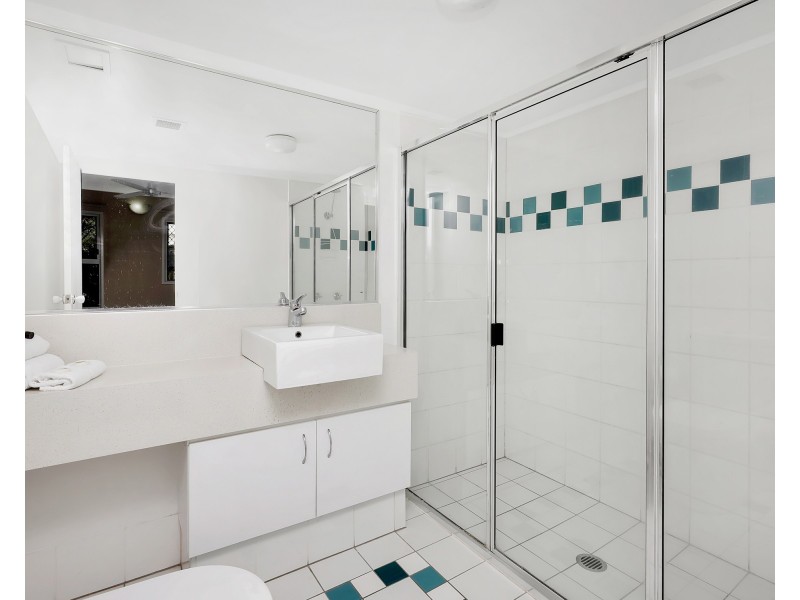 246/2 Keem Street, Trinity Beach QLD 4879