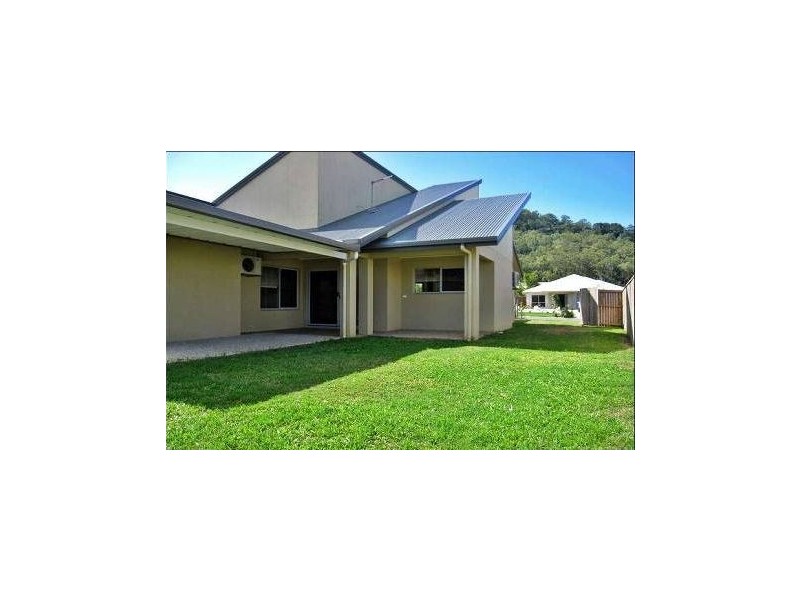 113 Roberts Drive, Trinity Beach QLD 4879