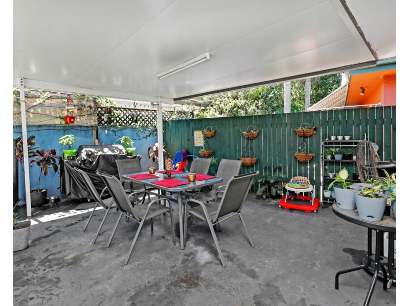 2/8 Albion Street, Yorkeys Knob QLD 4878