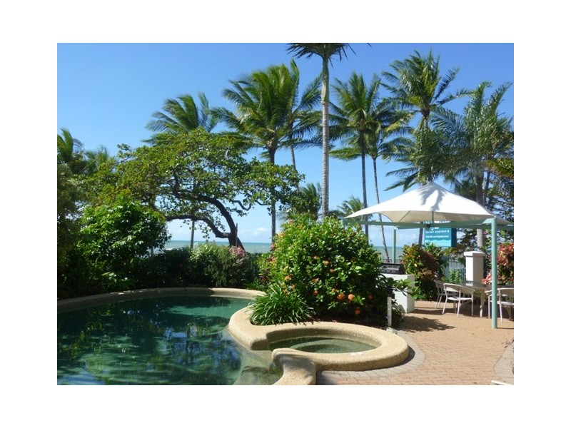 8/39 Vasey Esplanade, Trinity Beach QLD 4879