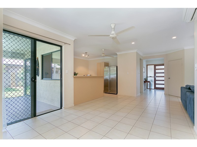 17 Angor Road, Trinity Park QLD 4879