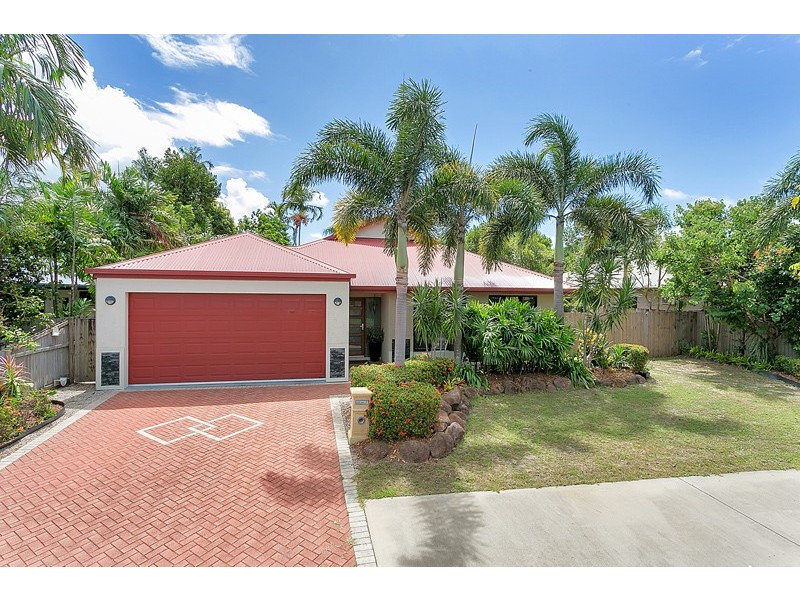 17 Angor Road, Trinity Park QLD 4879