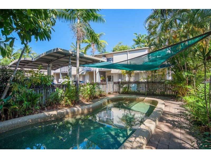 Yorkeys Knob QLD 4878