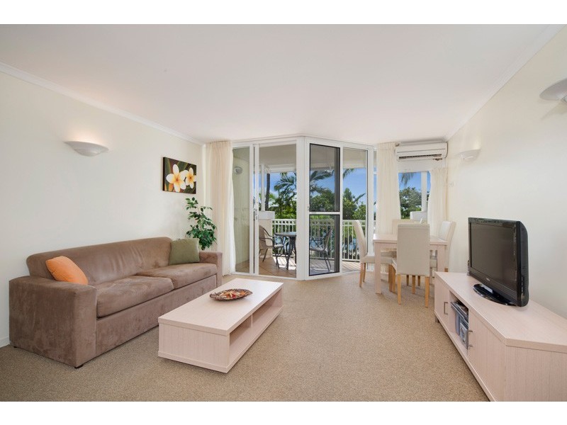 Trinity Beach QLD 4879