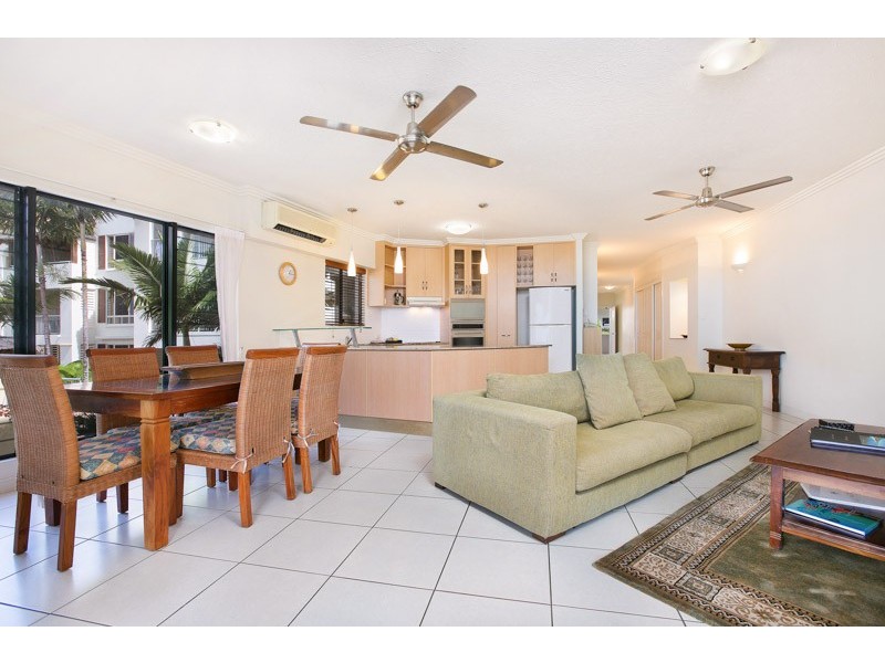 5/37 Vasey Esplanade, Trinity Beach QLD 4879