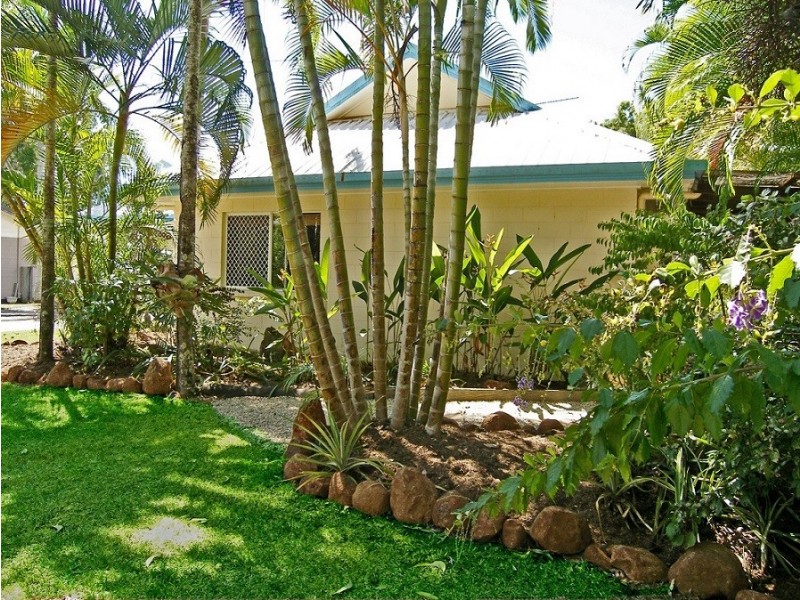1/32 Hope Street, Clifton Beach QLD 4879