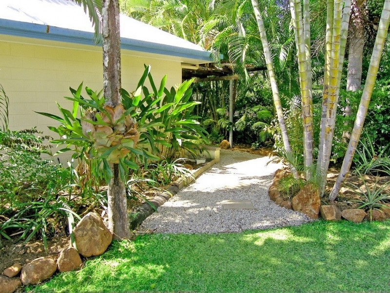 1/32 Hope Street, Clifton Beach QLD 4879