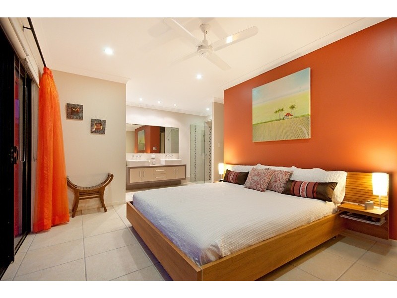 Kewarra Beach QLD 4879