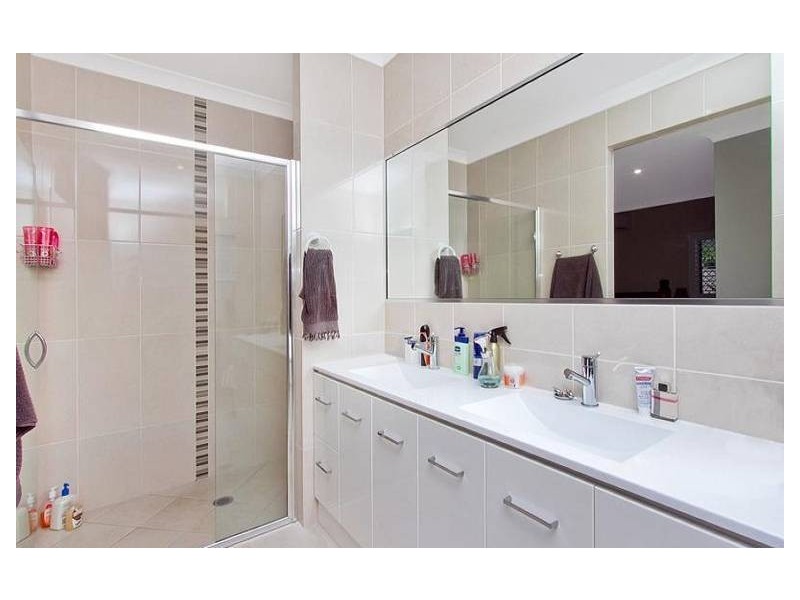 7 Greenvale Close, Smithfield QLD 4878