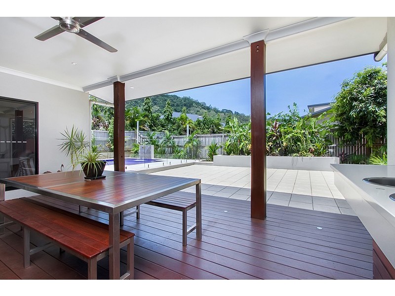 Trinity Beach QLD 4879