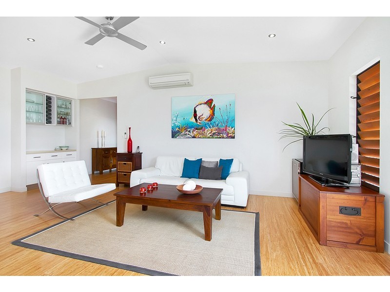 Trinity Beach QLD 4879