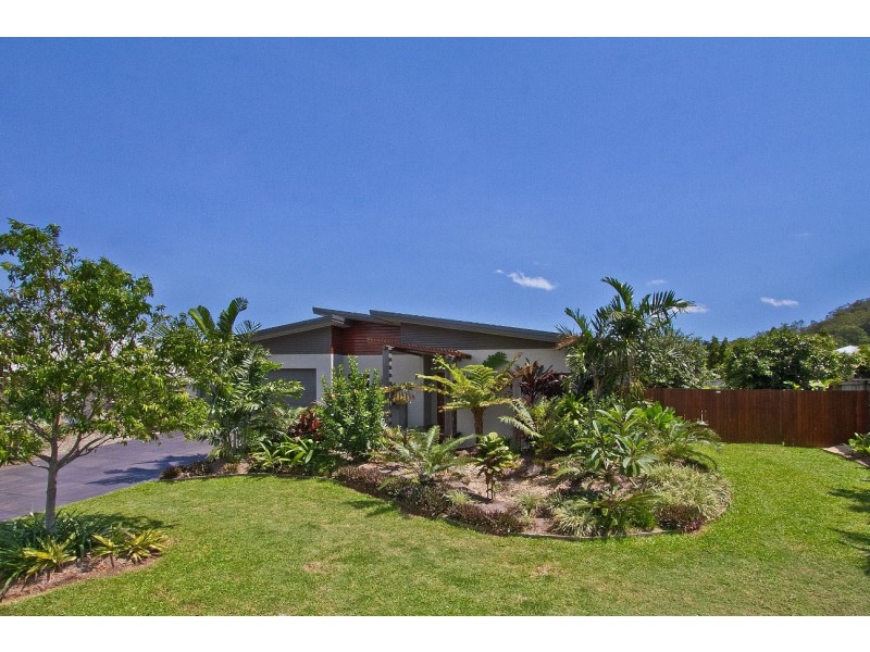 Trinity Beach QLD 4879