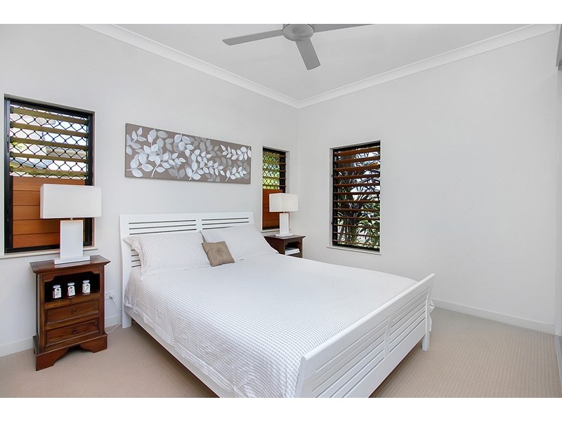 Trinity Beach QLD 4879