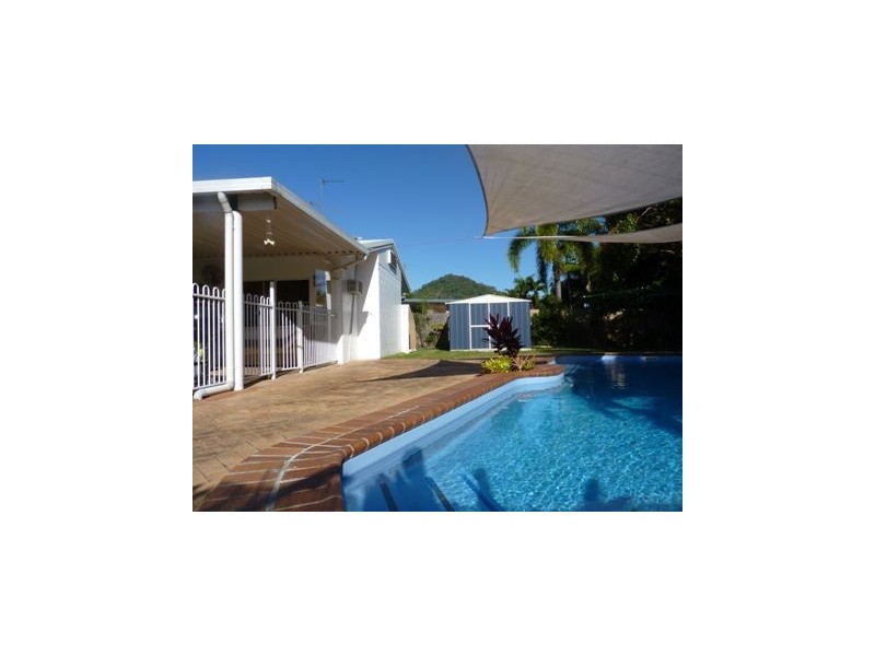 19 Cyprea Close, Trinity Beach QLD 4879