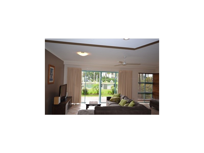 5/65 Vasey Esplanade, Trinity Beach QLD 4879