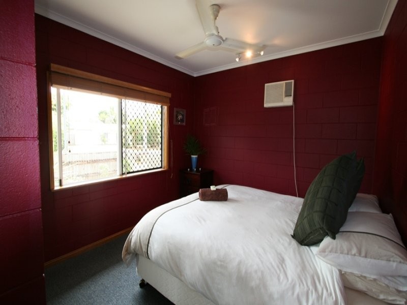 15 Sidlaw Street, Smithfield QLD 4878