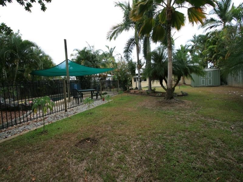 15 Sidlaw Street, Smithfield QLD 4878