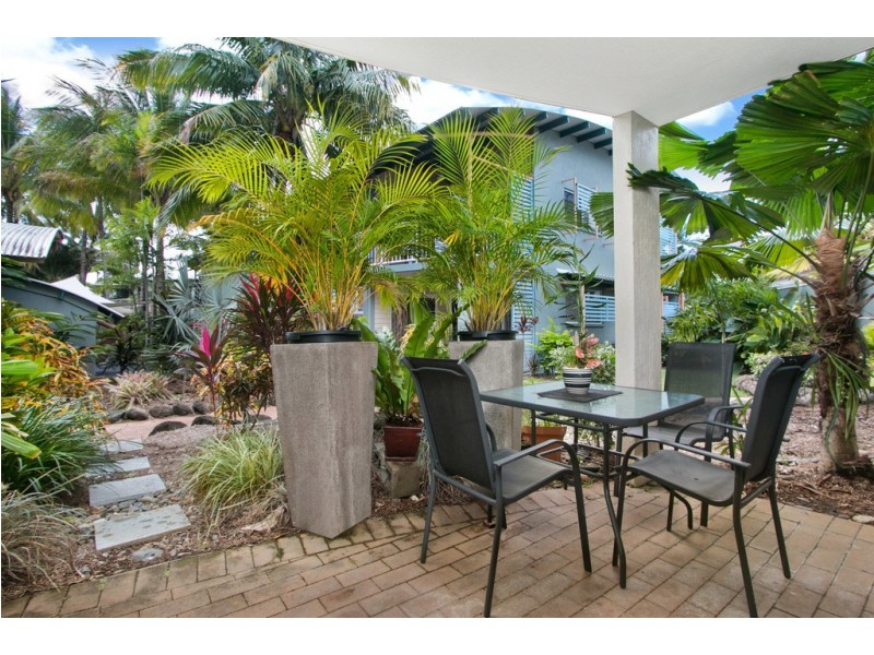 209/2 Keem Street, Trinity Beach QLD 4879