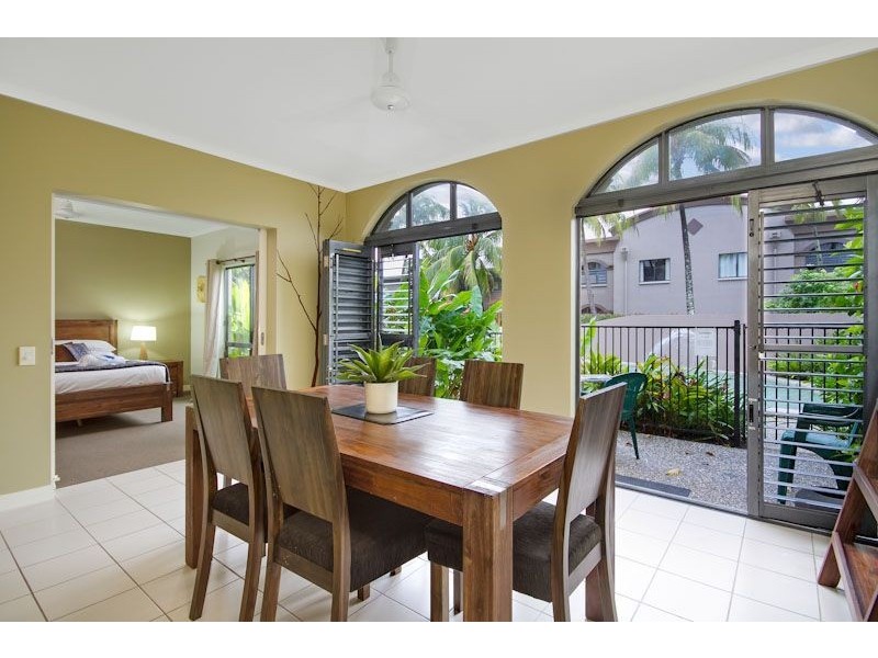Palm Cove QLD 4879