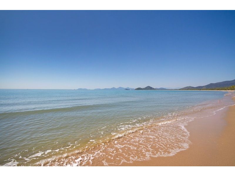 Palm Cove QLD 4879