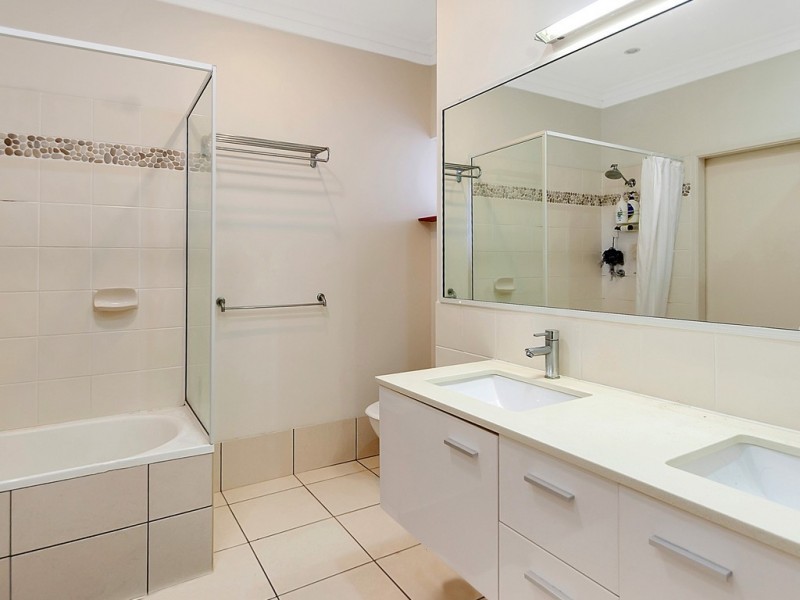 13/91-93 Moore Street, Trinity Beach QLD 4879